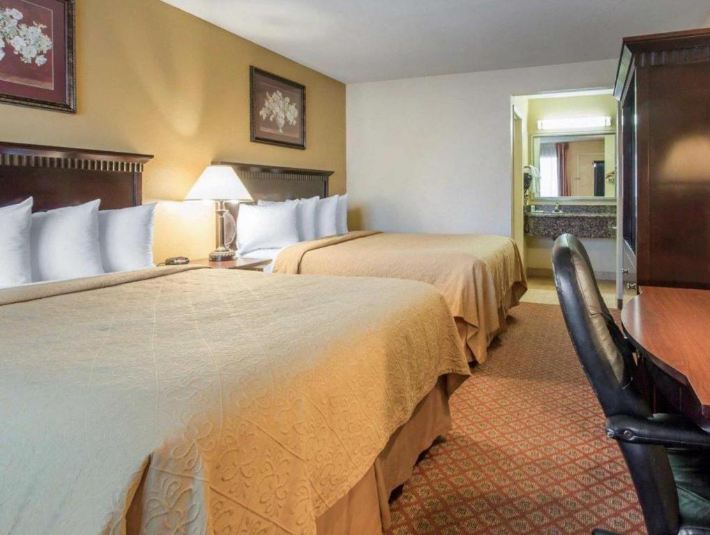 Quality Inn San Bernardino Bagian luar foto
