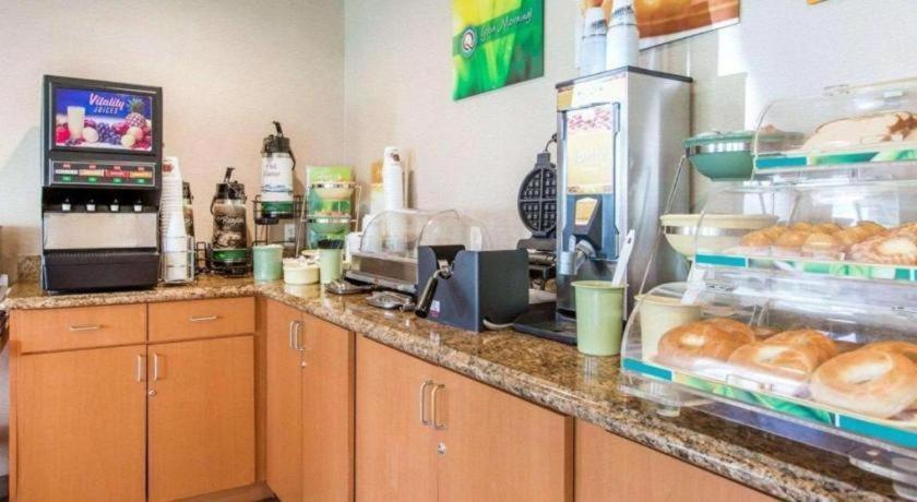 Quality Inn San Bernardino Bagian luar foto